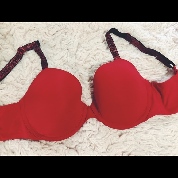 Victoria's Secret Other - Victoria secret bra 32DD Victoria's Secret Other - Victoria secret bra 32DD
